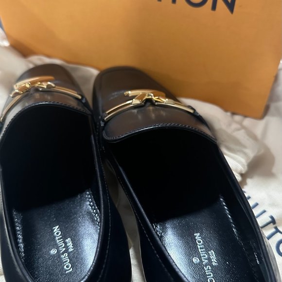 Louis Vuitton Loafer - Picture 3 of 11